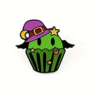 Green bat Halloween cupcake enamel pin